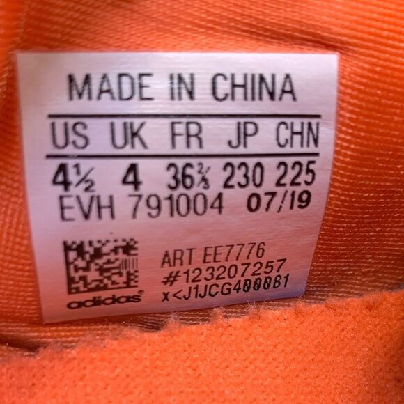 Adidas Original Ozweego Sneakers Orange Size 6 Womens or Youth 4.5 - Picture 13 of 13